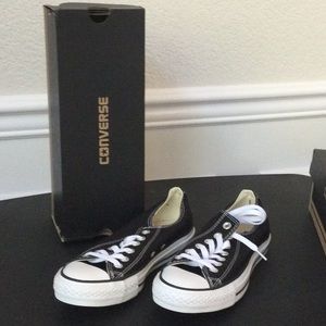 NIB Converse- All Star black white shoes, size 6 mens 8 womens